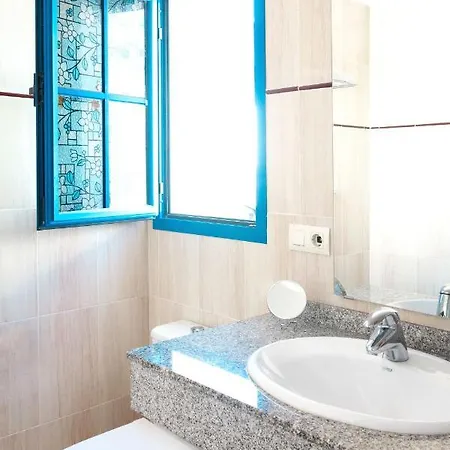 Tatil Evi Casa Paca - Your Private Oasis In Lanzarote - Paradise By The Sea *