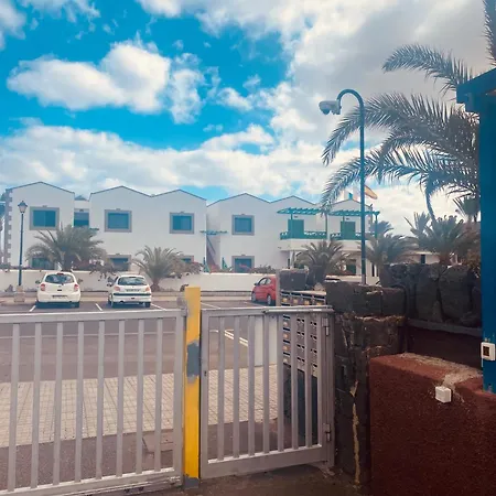 Casa Paca - Your Private Oasis In Lanzarote - Paradise By The Sea *