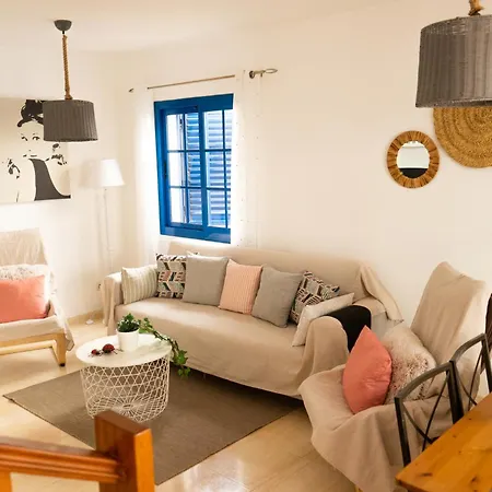 Tatil Evi Casa Paca - Your Private Oasis In Lanzarote - Paradise By The Sea *